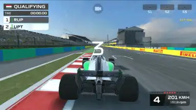 F1 Mobile Racing screenshot 2